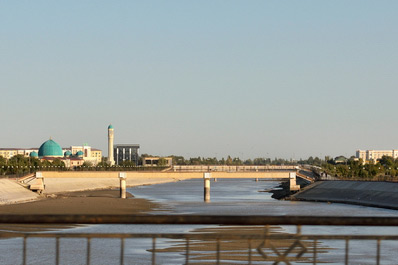 Река Амударья, Нукус