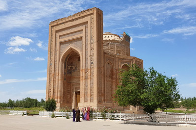 Tyurabek-Khanym Mausoleum, Kunya-Urgench