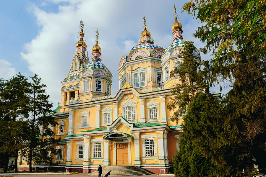 Zenkov Cathedral, Almaty