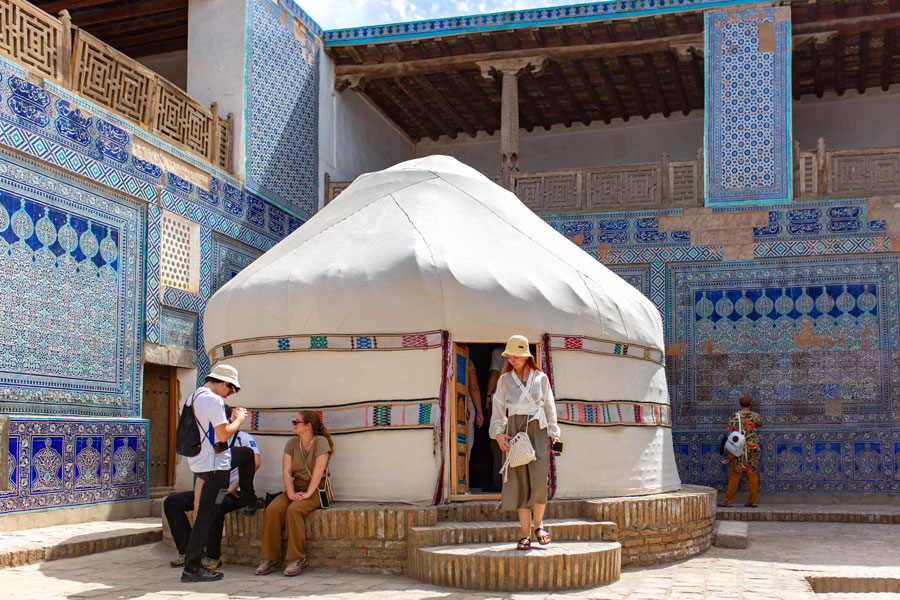 Customized Private Tours to Central Asia