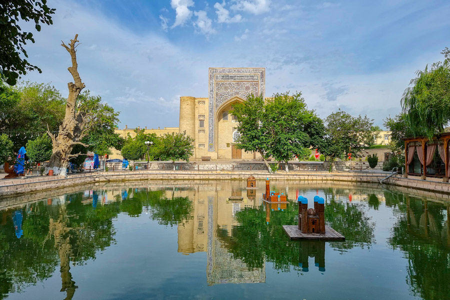 Lyabi-Khauz Ensemble, Bukhara, Uzbekistan