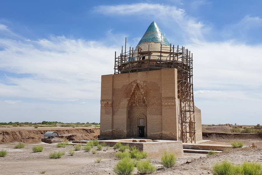 Mausoleum of Sultan Tekesh, Kunya-Urgench, Turkmenistan