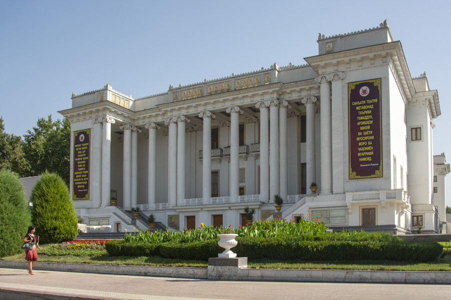 Театры Таджикистана