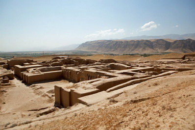 Старая Ниса, окрестности Ашхабада