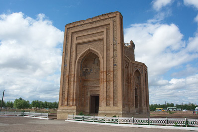 Mausoleum of Turabek-Khanym, Kunya Urgench