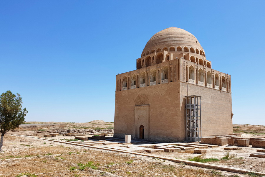 Sultan Sanjar Mausoleum, Merv