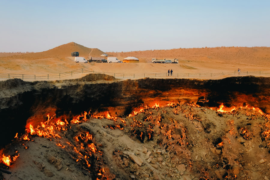 Darvaza Gas Crater