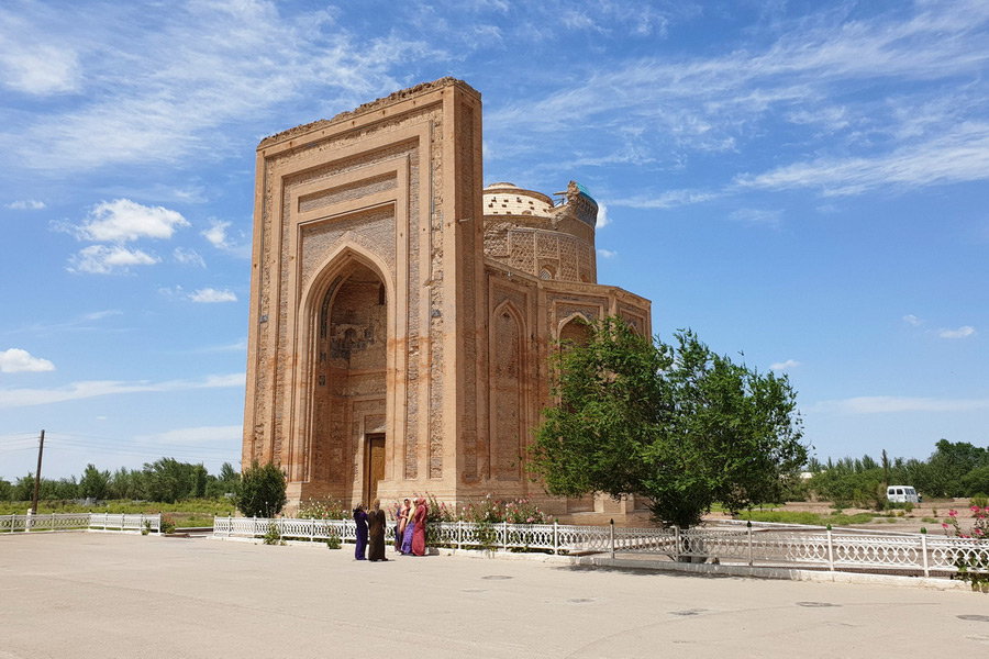 Turabek Khanum Mausoleum, Kunya-Urgench