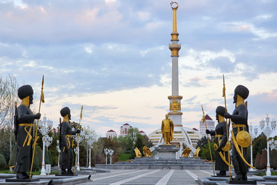 Independence Park, Ashgabat