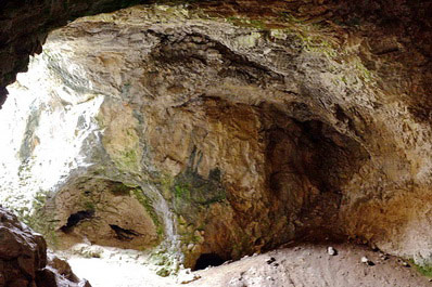 Obi-Rahmat Grotto, Charvak