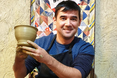 Traditional ceramics of Gizhduvan