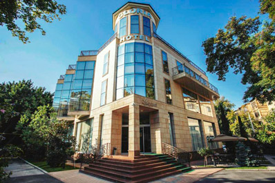 Gloria, Tashkent