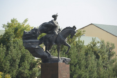 Monument to Zahiriddin Muhammad Babur, Andijan