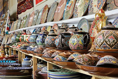 Dishware at Chorsu Bazaar, Tashkent