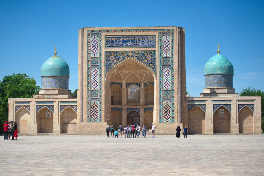 Ensemble Khazret Imam, Tashkent