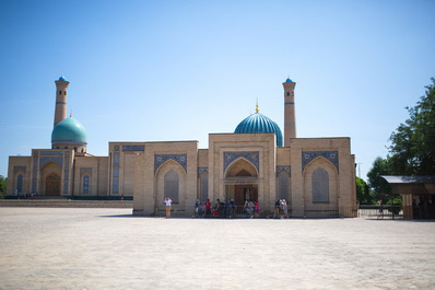 Muyi Muborak Madrassah, Hazrati Imam Ensemble, Tashkent