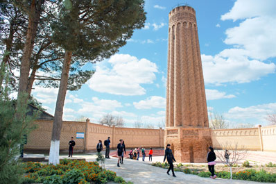 Джаркурганский минарет, окрестности Термеза