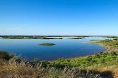 Aydarkul Lake