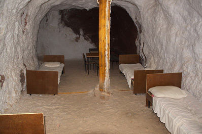 Khodjaikon Salt Cave