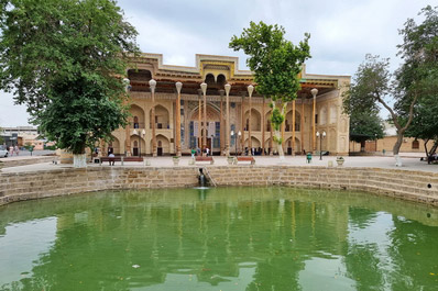 Bolo-Khauz Complex, Bukhara